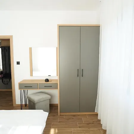 Sun Apartment