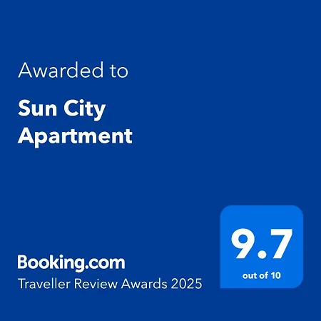 Sun Apartment *